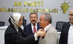 Gölbaşı'nda 6 CHP'li meclis üyesi AKP'ye katıldı