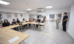 Başkan Mutlu, gençlerle yapay zeka atölyesinde buluştu