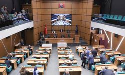 CHP Üsküdar'ı AK Parti'ye geri verdi!