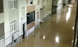 Biga'da cadde ve sokaklar göle döndü