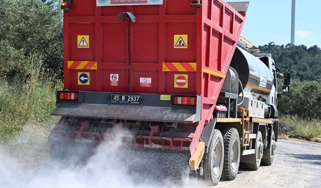 Manisa'da asfalt çalışmaları başladı
