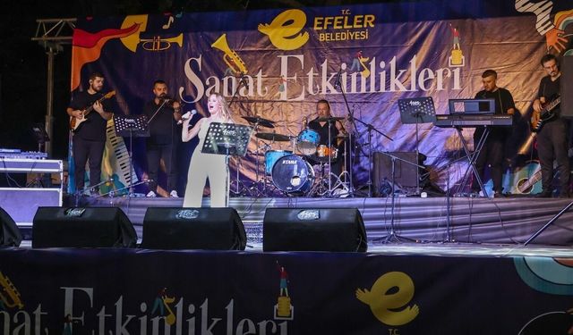 Başkan Yetişkin'le vatandaşlar sanata doydu