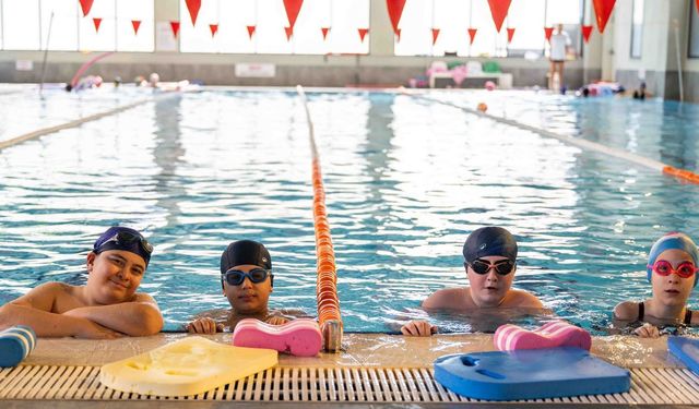 Bornova'da spor dolu yaz yaşanıyor