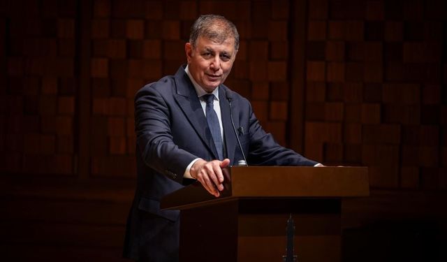 Cemil Tugay: Şimdilik Bağımsız Kalmayı Seçti