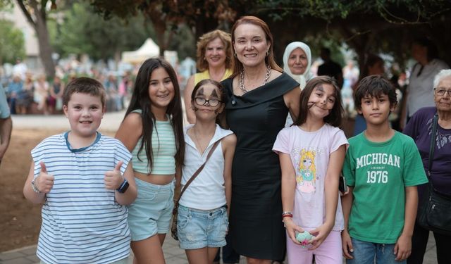 Mutlu Çocuklar Sokağı'nda eğlence devam ediyor