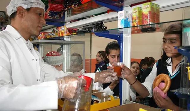 Okul kantinlerinde yeni dönem fiyatları belli oldu