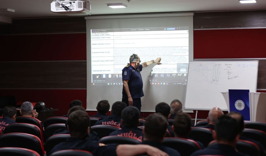Muğla İtfaiyesine kapsamlı eğitim desteği