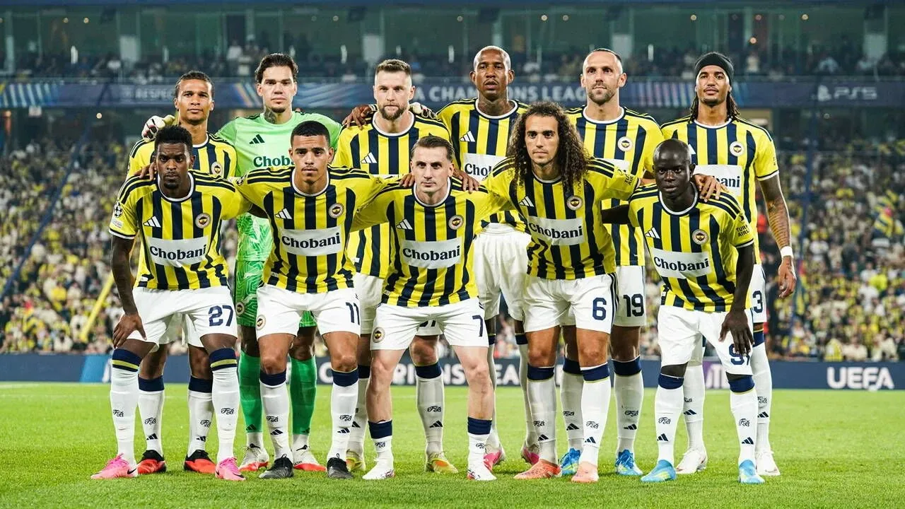 Fenerbahçe, Lyon maçı kamp kadrosunu açıkladı