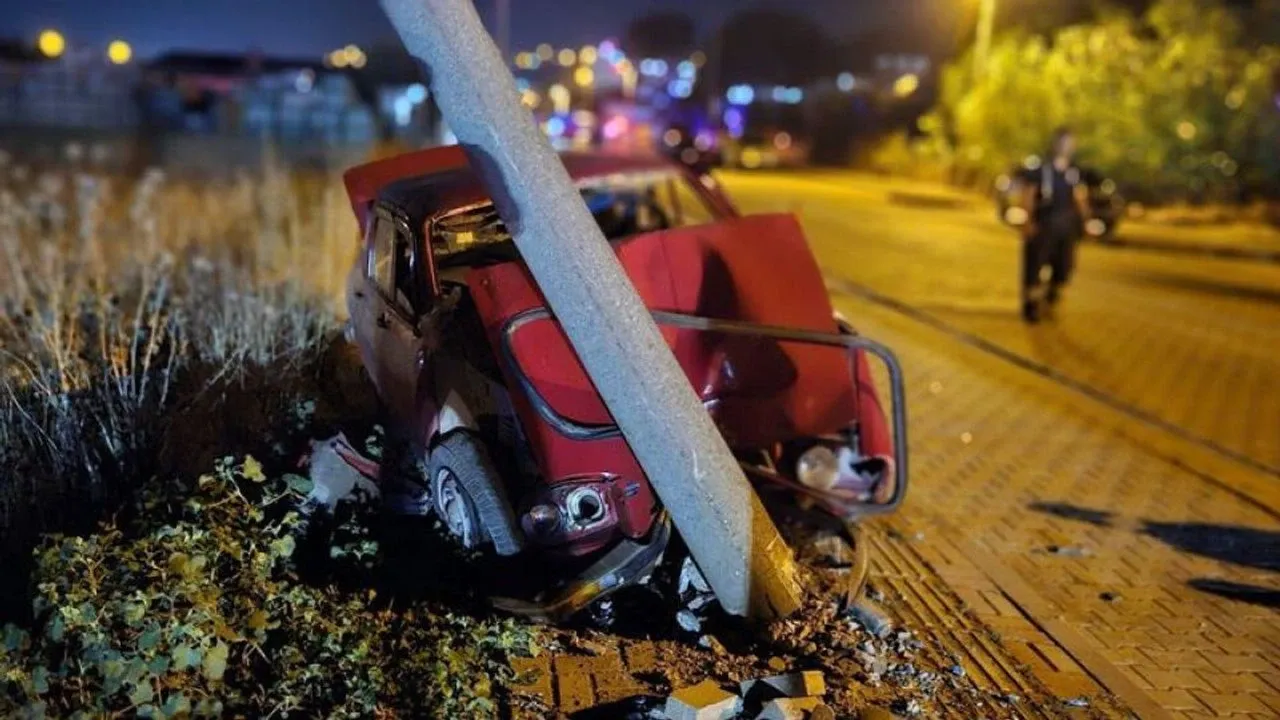 Çanakkale'de feci kaza