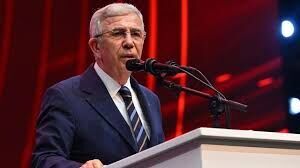 Yavaş'ın ardından ABB Meclisi'nde 30 CHP'li istifa etti